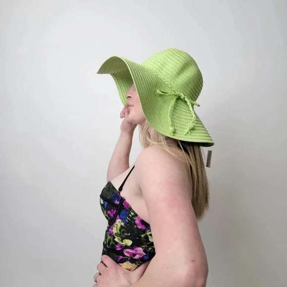 NWT Wide Brim  Lime Summer Hat - Picture 3 of 8